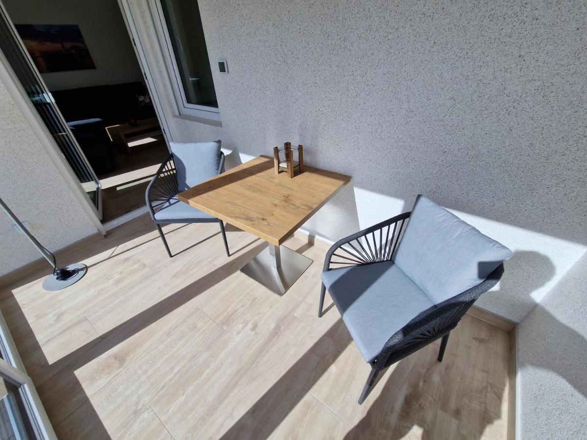 Westoverledingen Apartment Nahe Meyer Werft In Ostfriesland Mit Kueche & Netflix מראה חיצוני תמונה